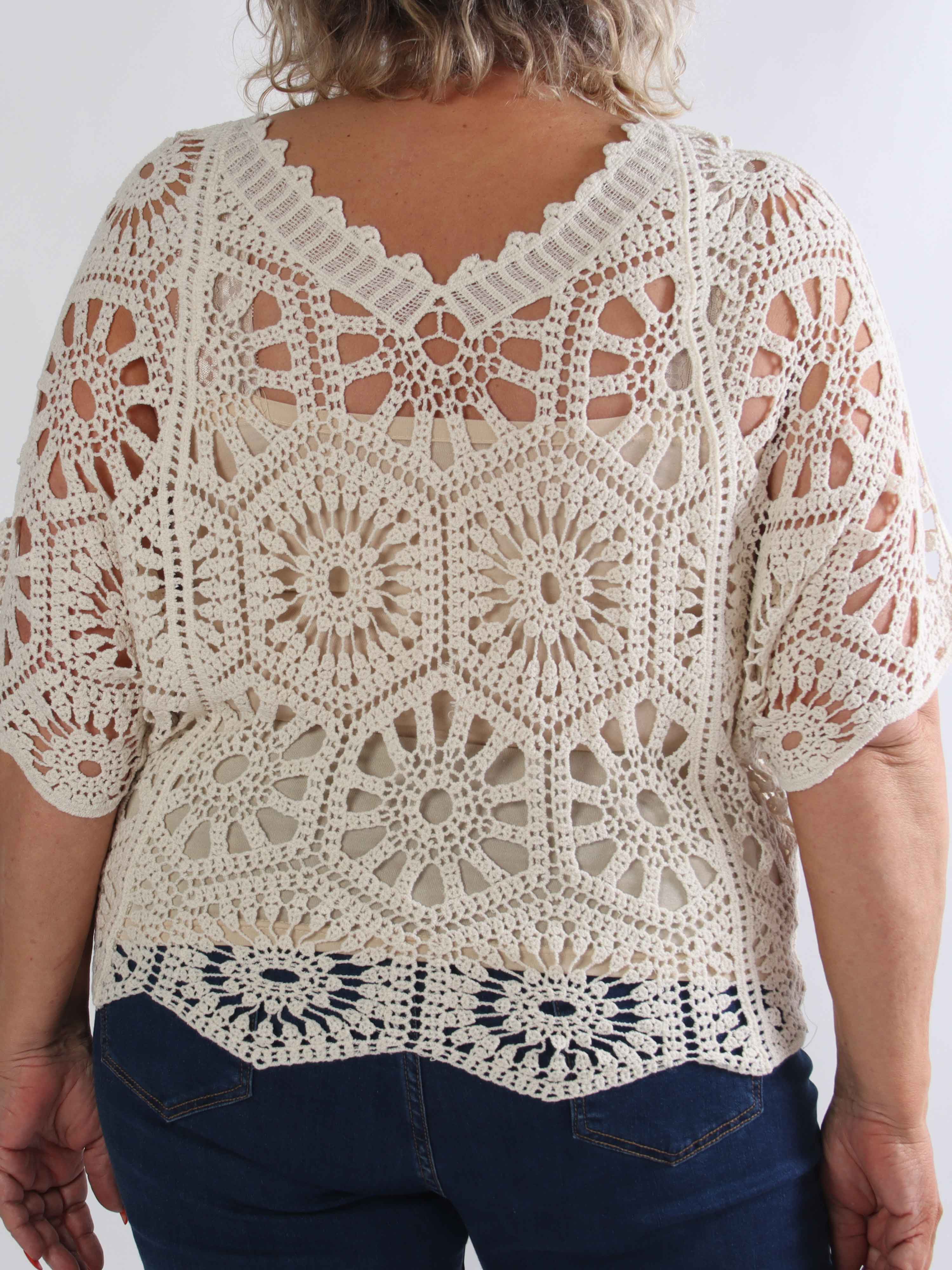 Laverna - Hæklet plus size tunika i bomuld med fint hulmønster